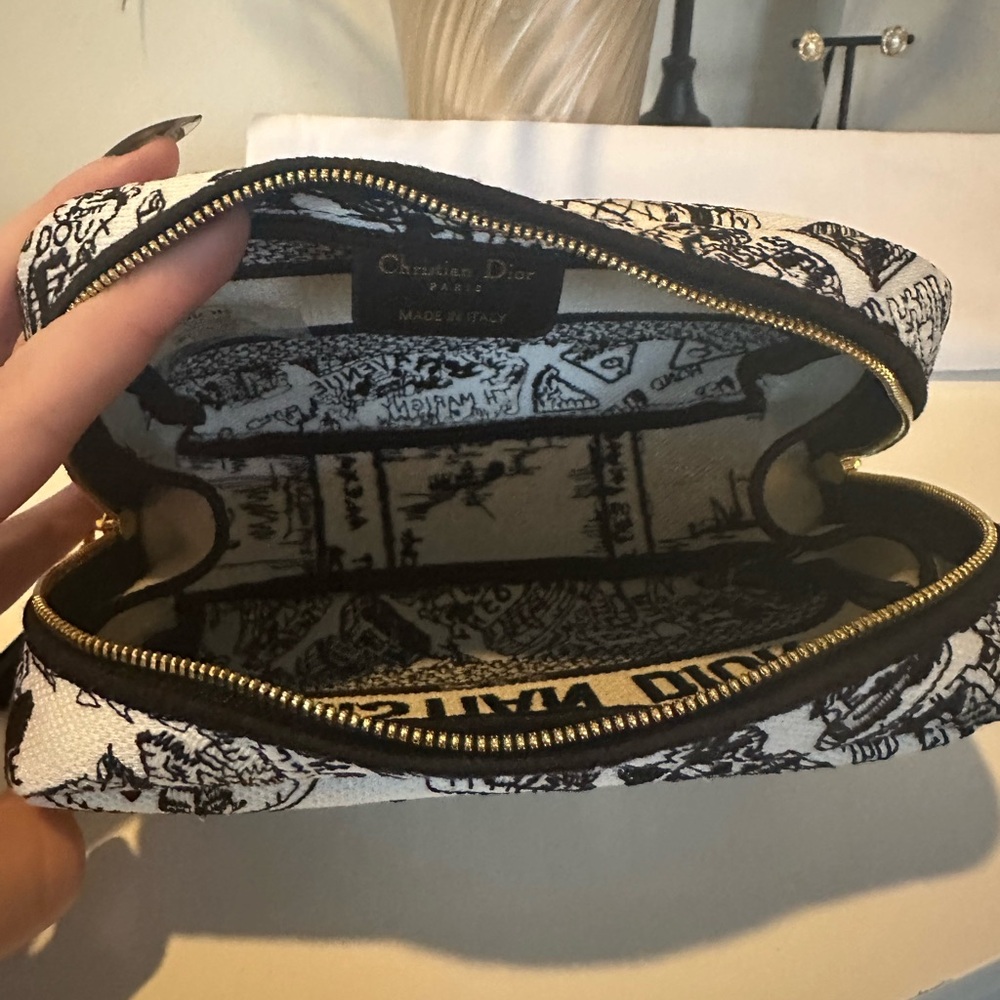 Christian Dior Clutch/Travel Bag - Picture 8 of 14